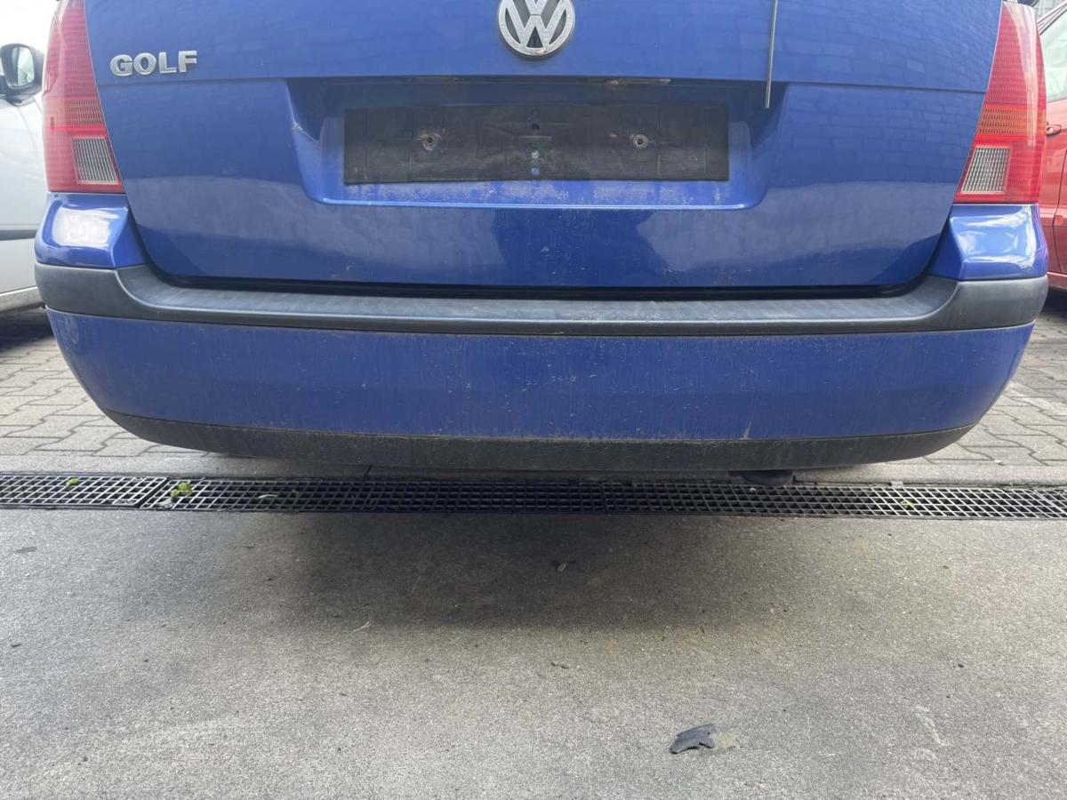 VW Golf 4 original Sto&szlig;stange Stossf&auml;nger hinten LA5C Surfblau Kombi Bj.2001